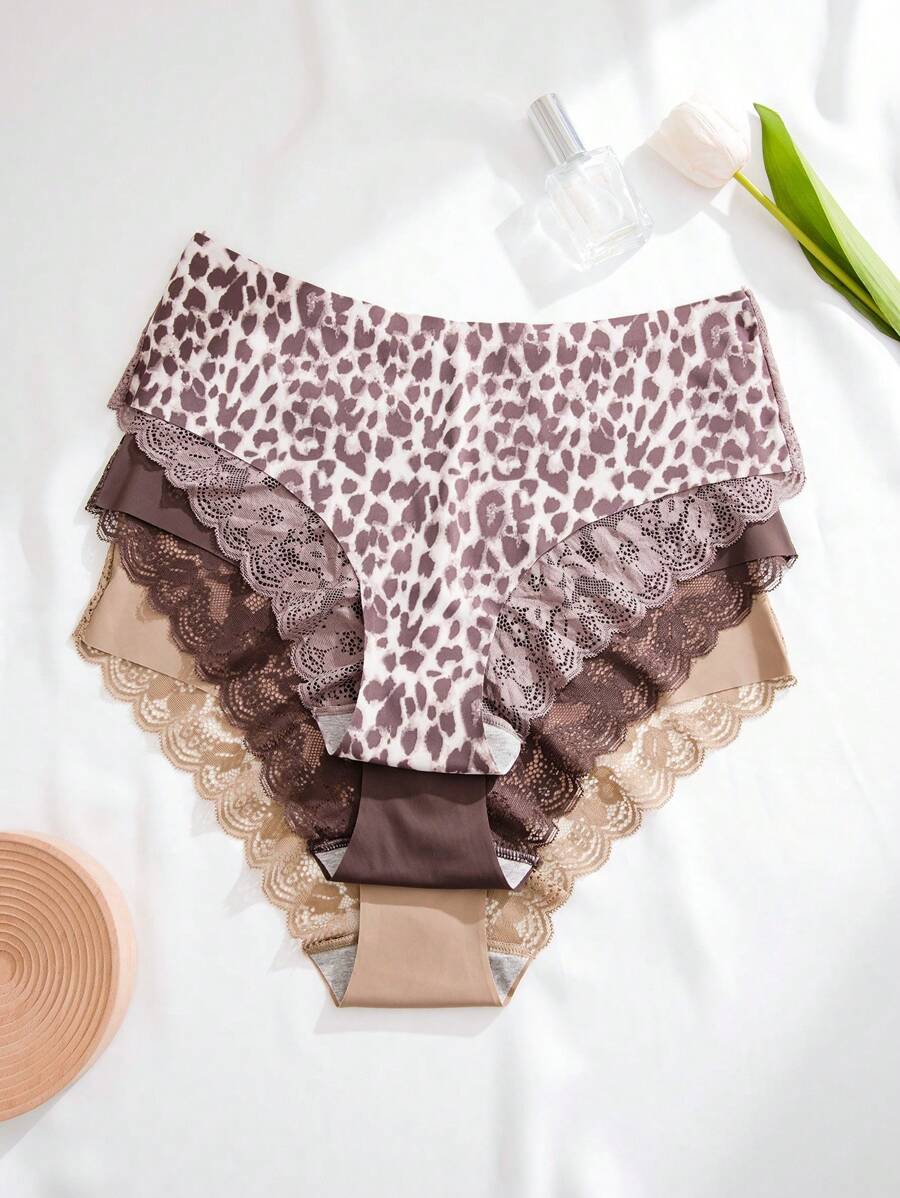 1701739129b971ab1889fd96e77cf8f65e24e0035e_thumbnail_900x.webp