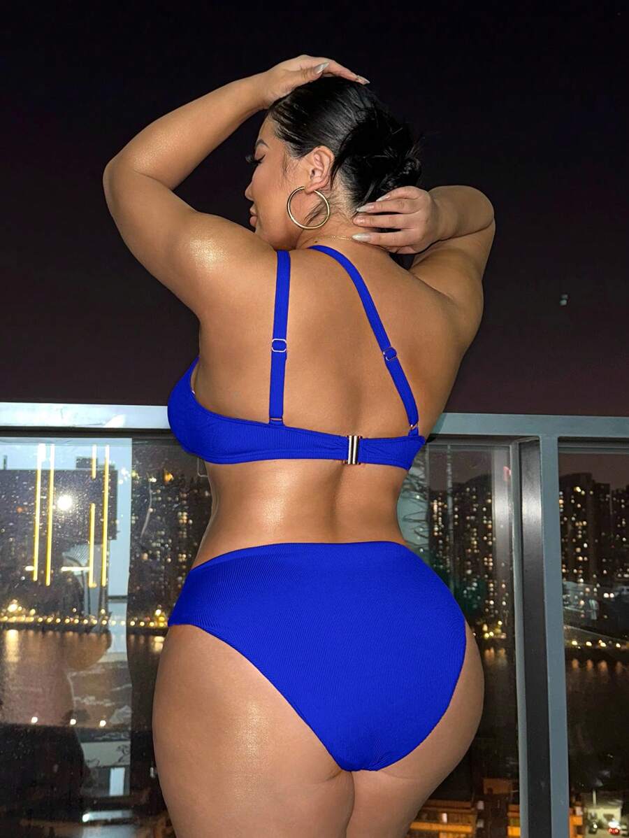 1745221944df2eb2328828036460f14eacb6bc2994_thumbnail_900x.webp