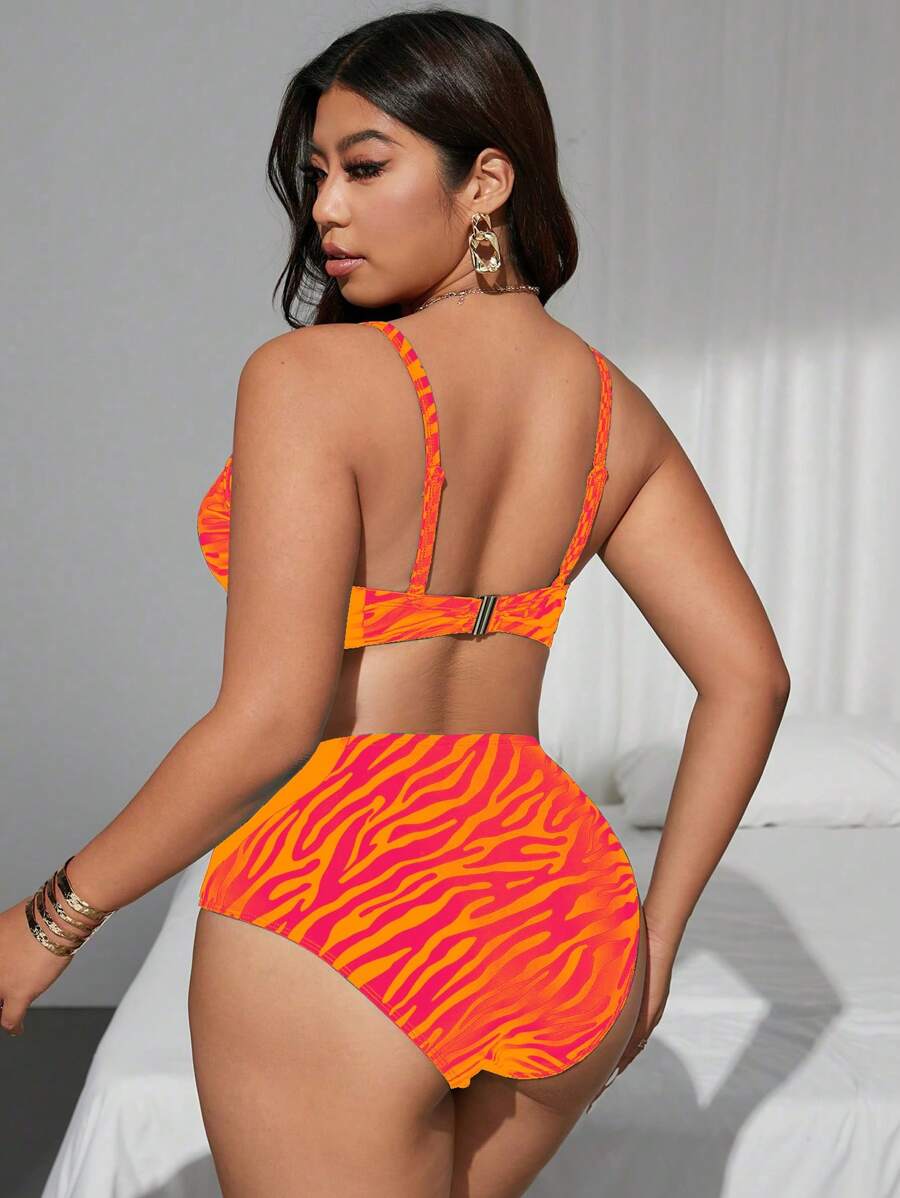 17458308578aa4dd3aa4bee5004a28c4ff57d24566_thumbnail_900x.webp