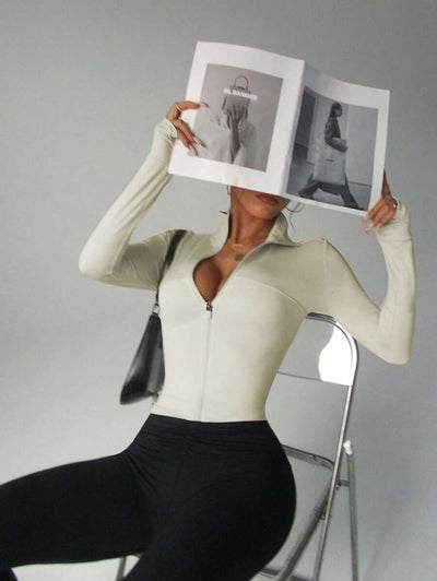 1748573987623b69d1d326214a4db7829dfff16782_thumbnail_900x.webp