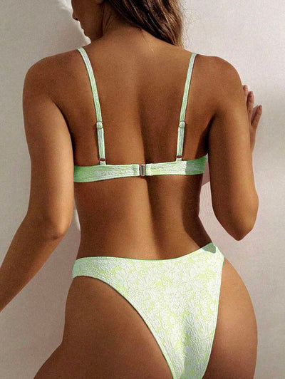 17495583982ebc5c01dd36239f7497789528a61beb_thumbnail_900x.webp