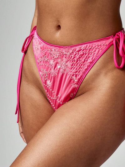 17515251717ba48981e15c15c48920f61cc02fd1cb_thumbnail_900x.webp