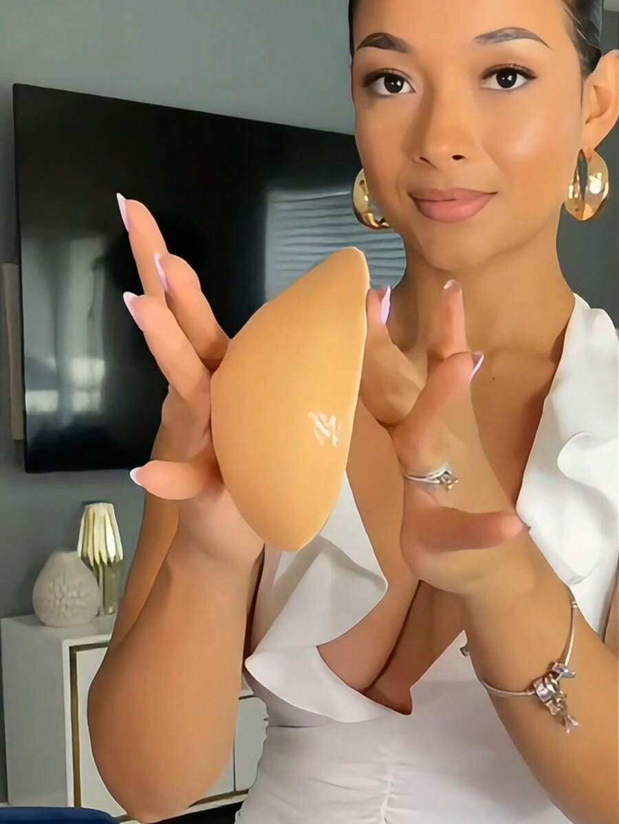 175248641836aa43b0cabba080fd7efeee6a3d993b_thumbnail_900x.webp