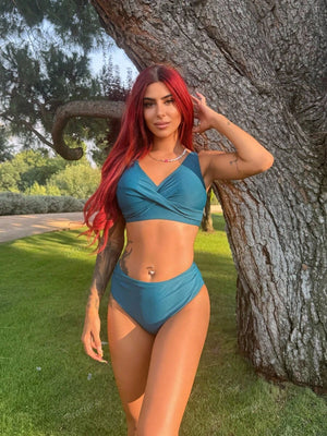17581702825d133bf6544c0ea354a48a50172f756b_wk_1758187870_thumbnail_900x.webp